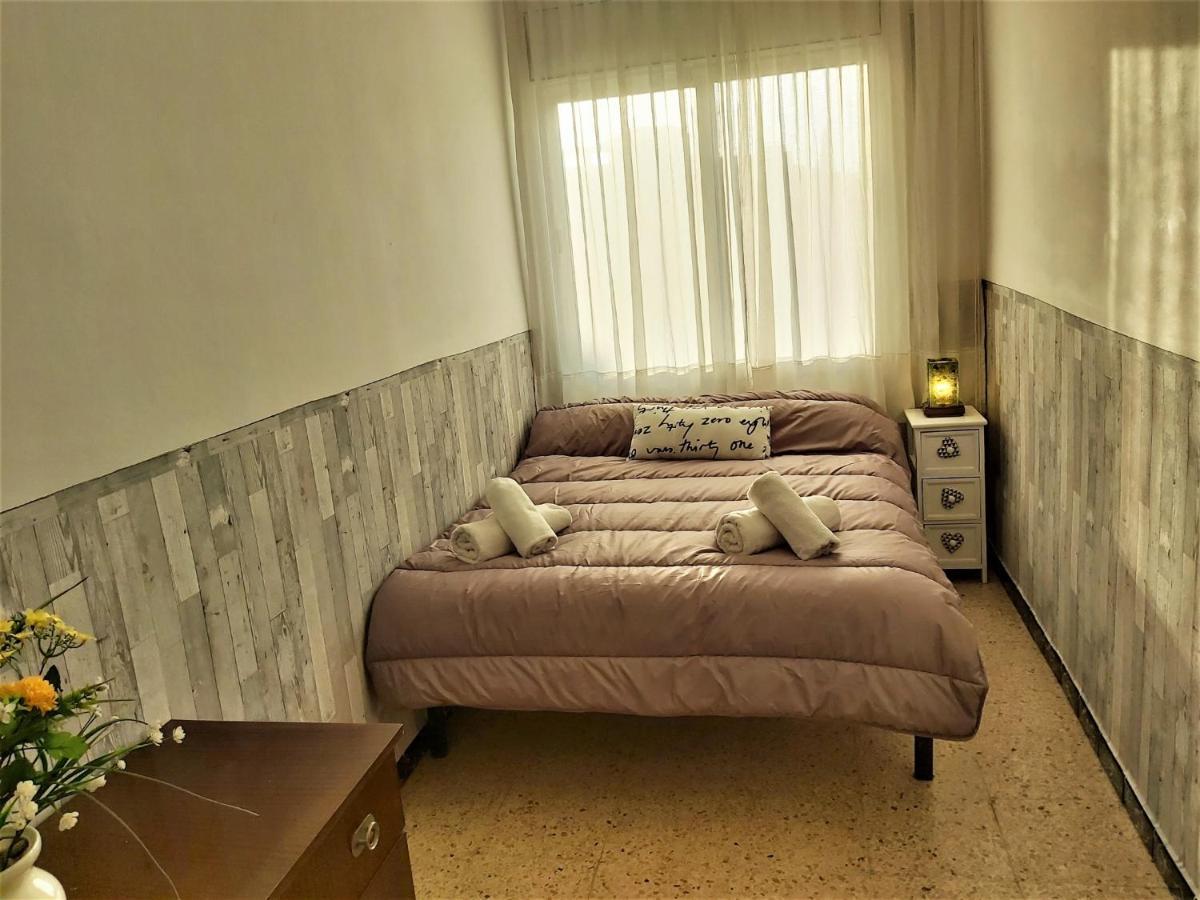 Diana Apartamento Con Terraza Muy Cerca Del Mar Pineda de Mar Bagian luar foto
