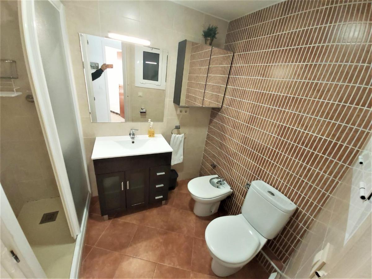 Diana Apartamento Con Terraza Muy Cerca Del Mar Pineda de Mar Bagian luar foto